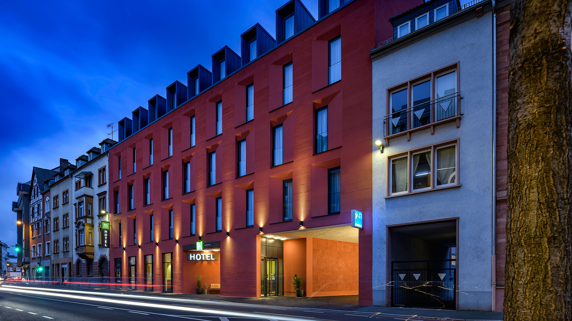 Foto der Aussenansicht - 01 - ibis Styles Aschaffenburg