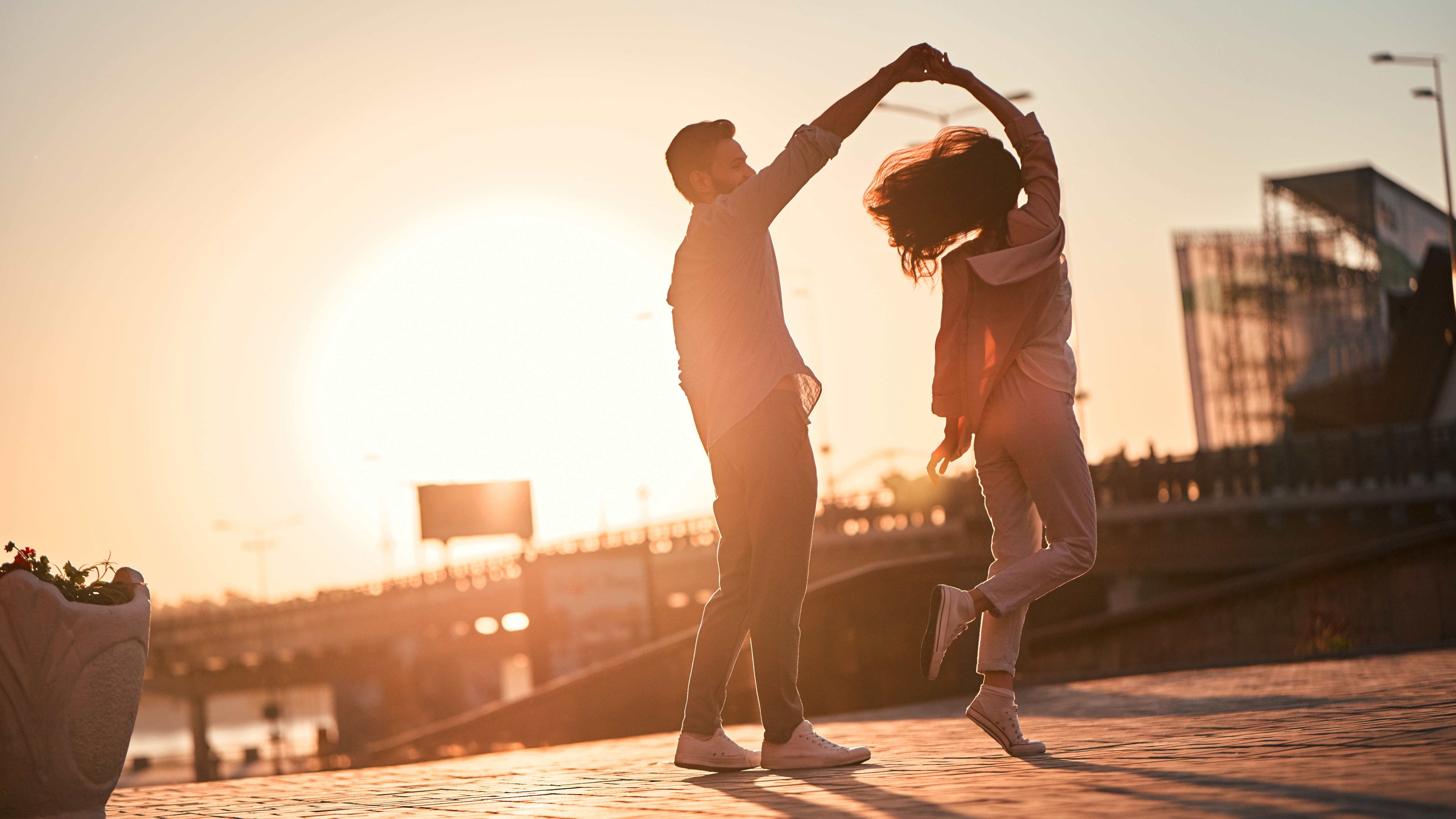 Romantische Reise: Valentinstag in Bremen oder Frankfurt a. M.