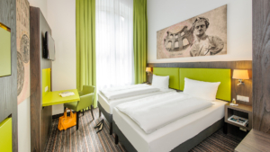 ibis Styles Trier: Traveller Review Award 2022 - Zimmeransicht